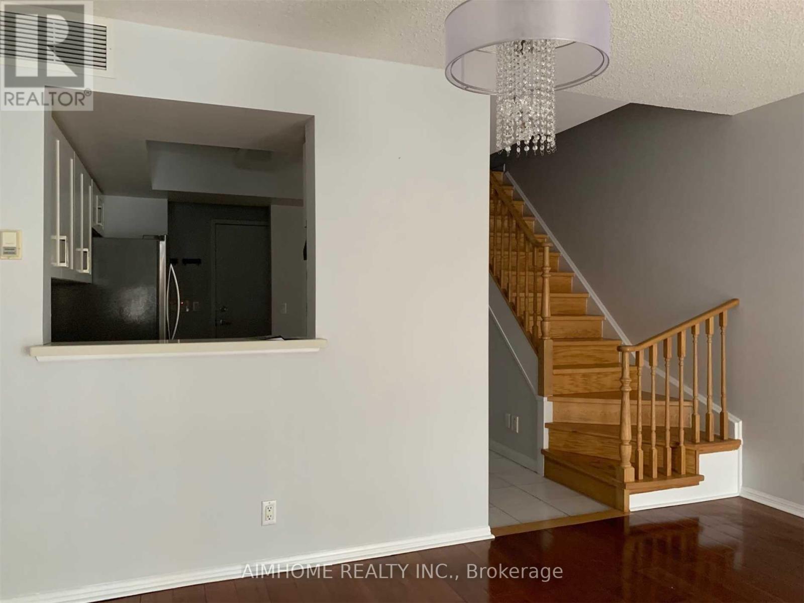 1530 - 28 Sommerset Way, Toronto, Ontario  M2N 6W7 - Photo 6 - C13753514