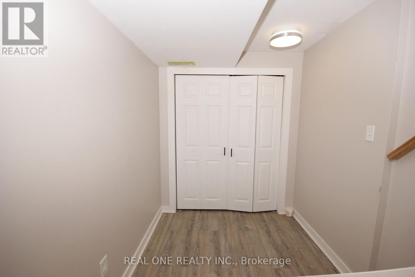 12 Bonello Crescent, Whitby, Ontario  L1R 3N6 - Photo 20 - E13753080