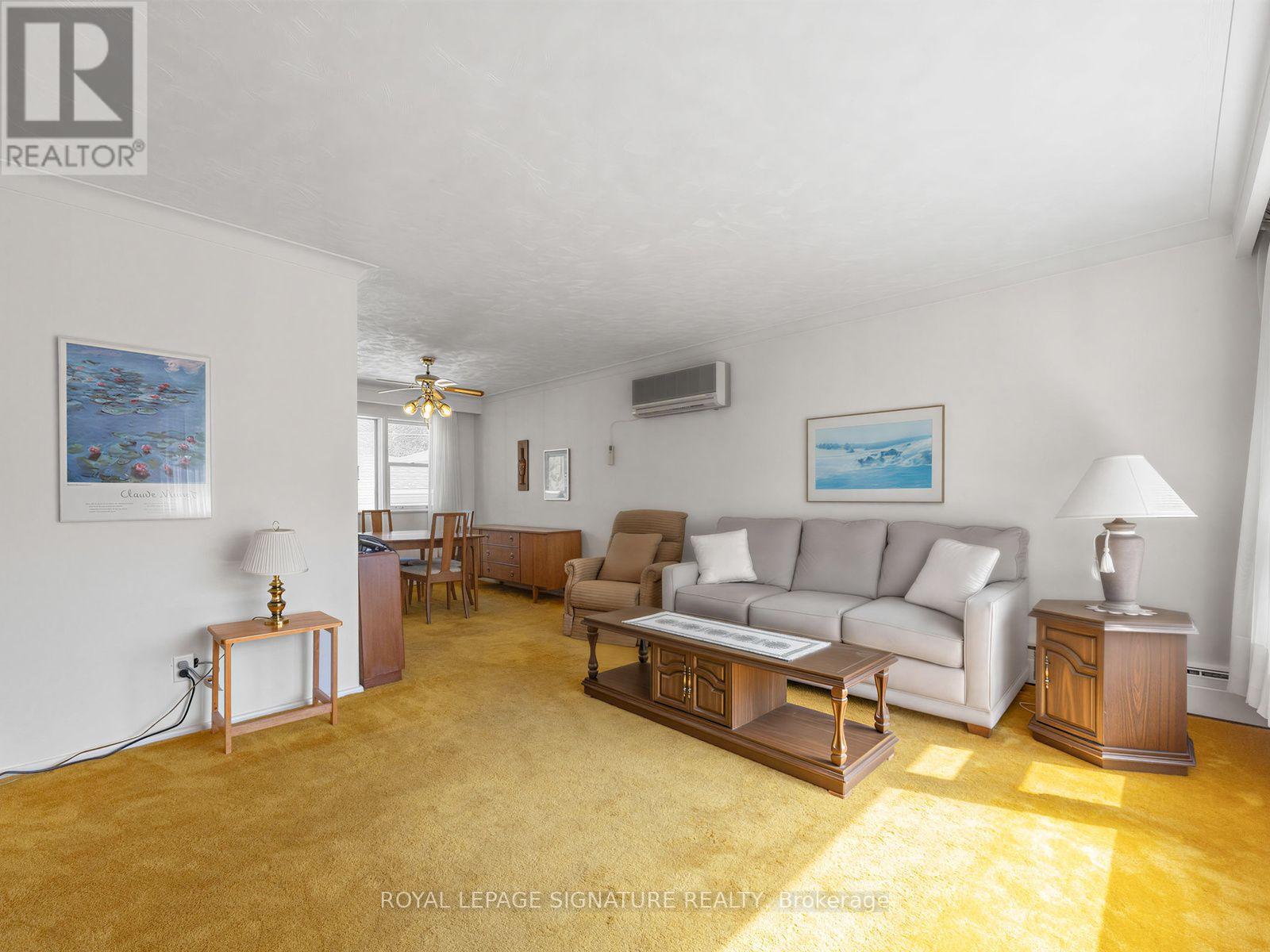 68 Beacham Crescent, Toronto, Ontario M1T 1N1 - Photo 4 - E13753164