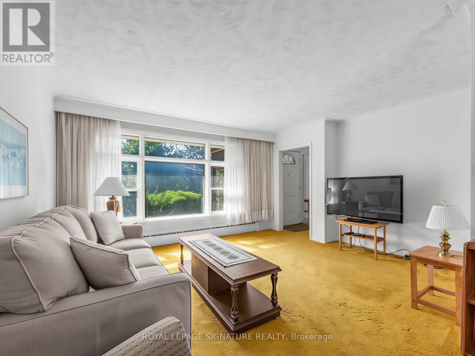 68 Beacham Crescent, Toronto, Ontario M1T 1N1 - Photo 5 - E13753164
