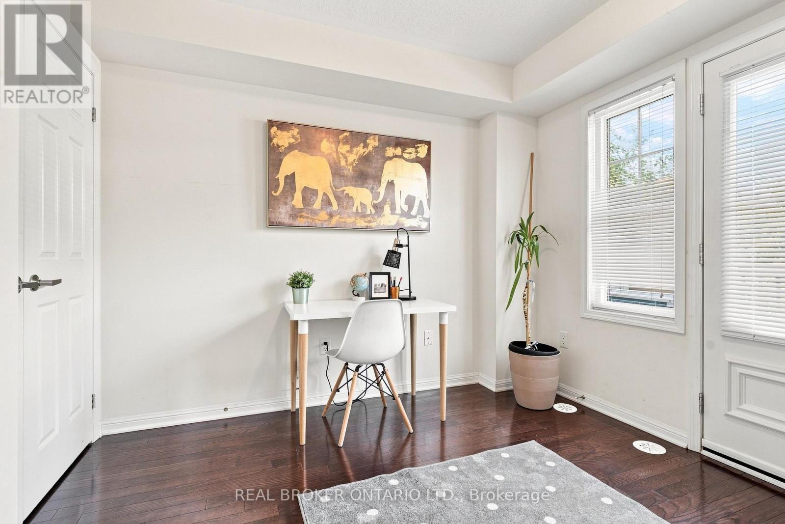 8 Ayers Crescent, Toronto, Ontario  M1L 0G6 - Photo 11 - E13753174