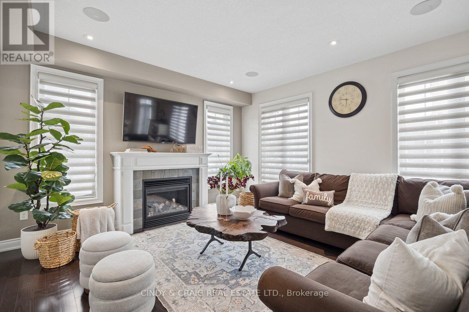 27 Elmer Adams Drive, Clarington, Ontario  L1E 2L7 - Photo 4 - E13753186