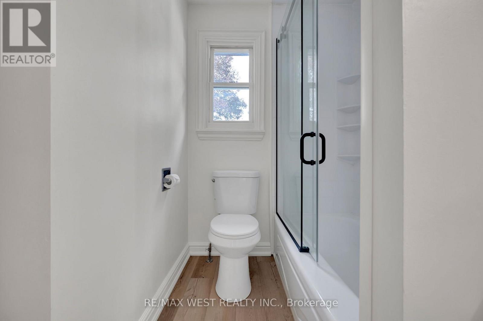 4 Flemington Court, Whitby, Ontario  L1N 5X2 - Photo 27 - E13753332