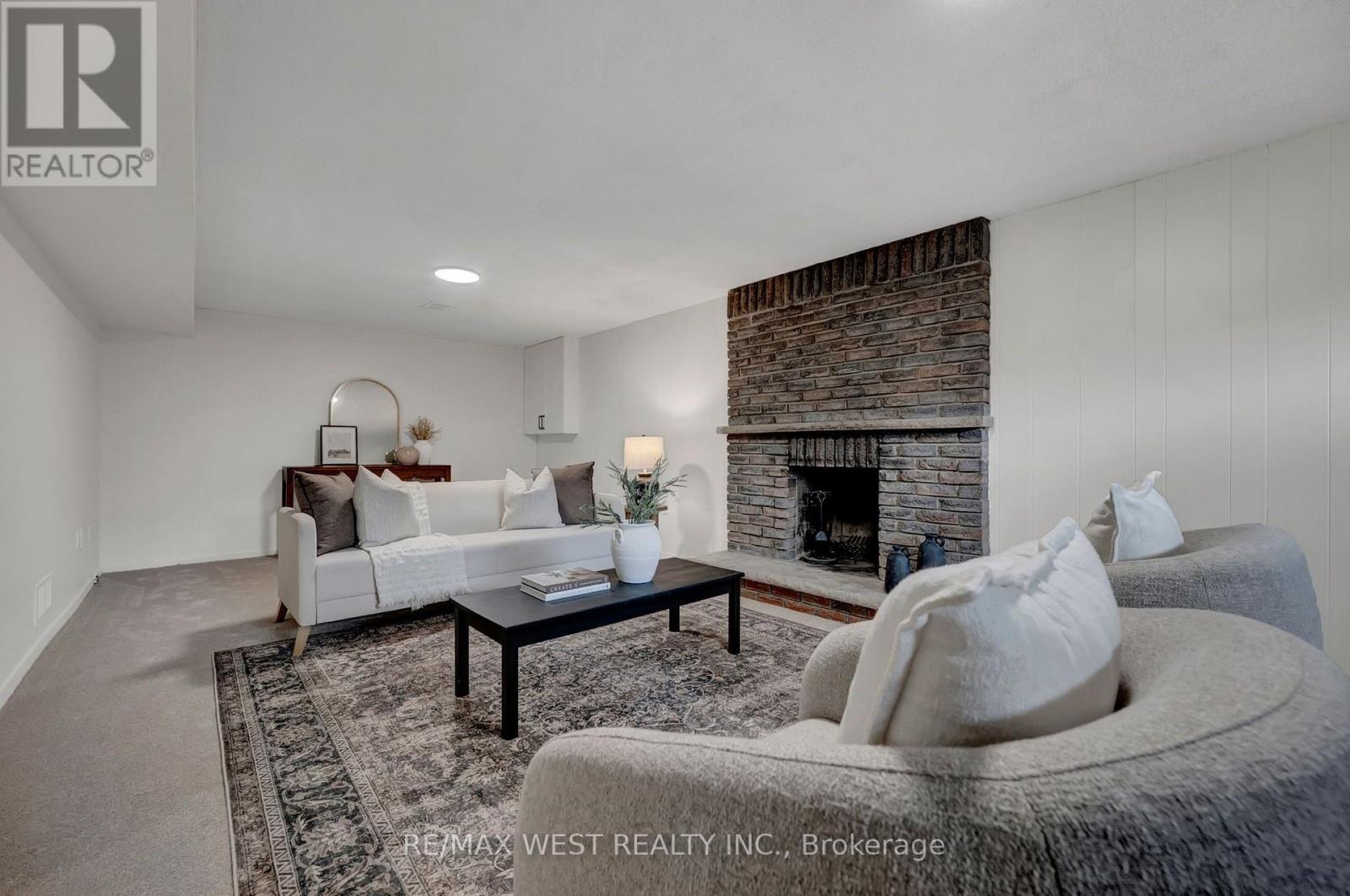 4 Flemington Court, Whitby, Ontario  L1N 5X2 - Photo 37 - E13753332
