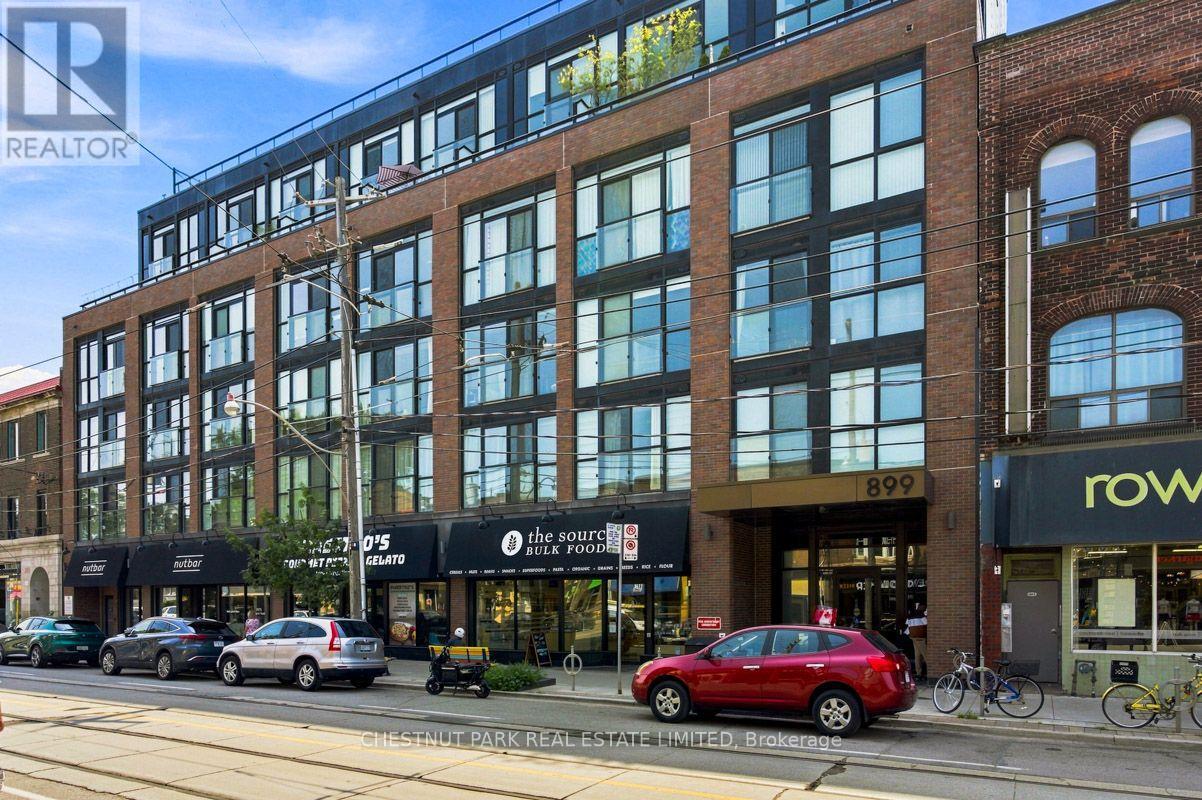 205 - 899 Queen Street E, Toronto, Ontario  M4M 0C8 - Photo 1 - E13753408