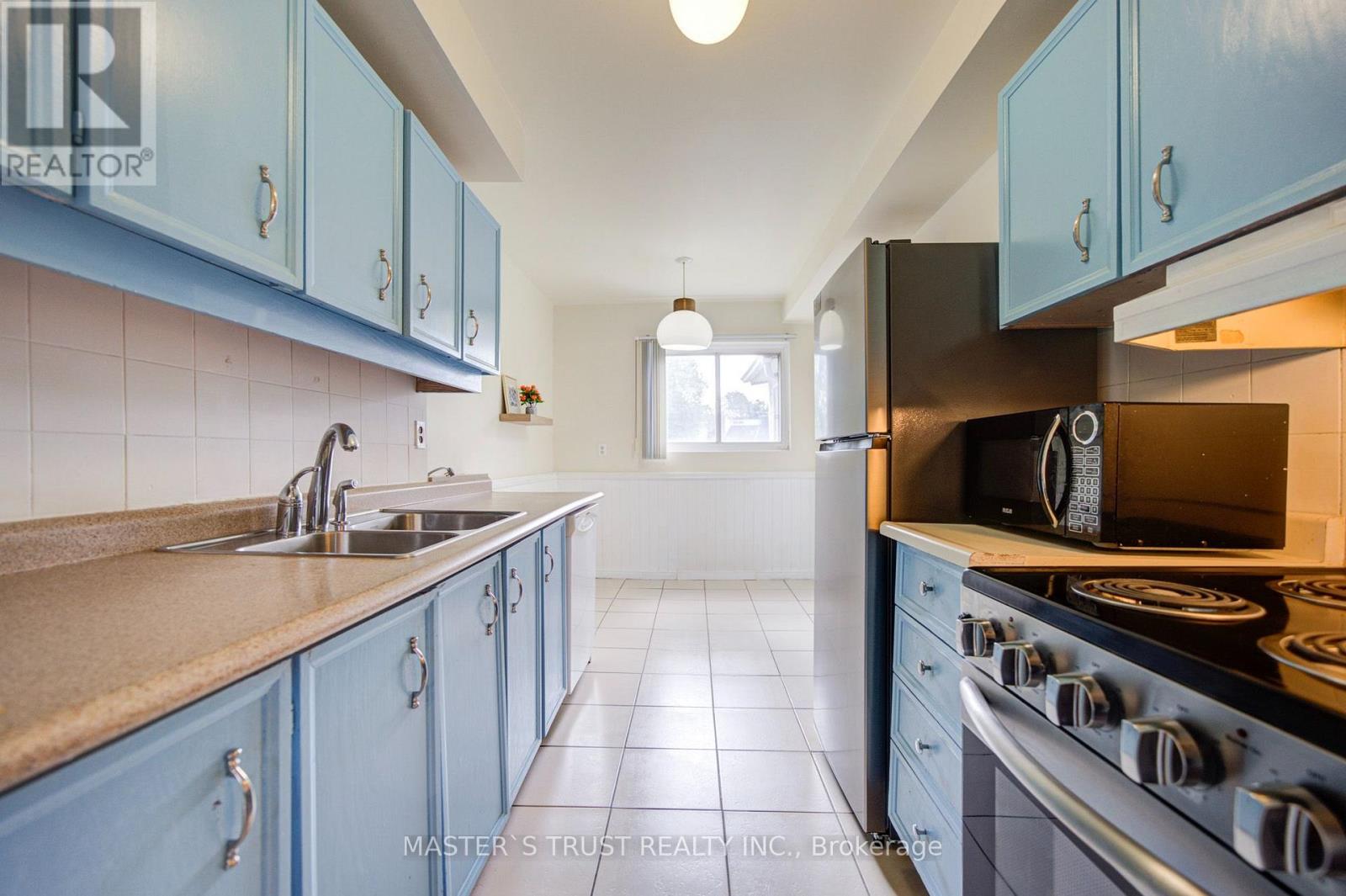 61 Wiggens Court, Toronto, Ontario  M1B 1K3 - Photo 15 - E13753494