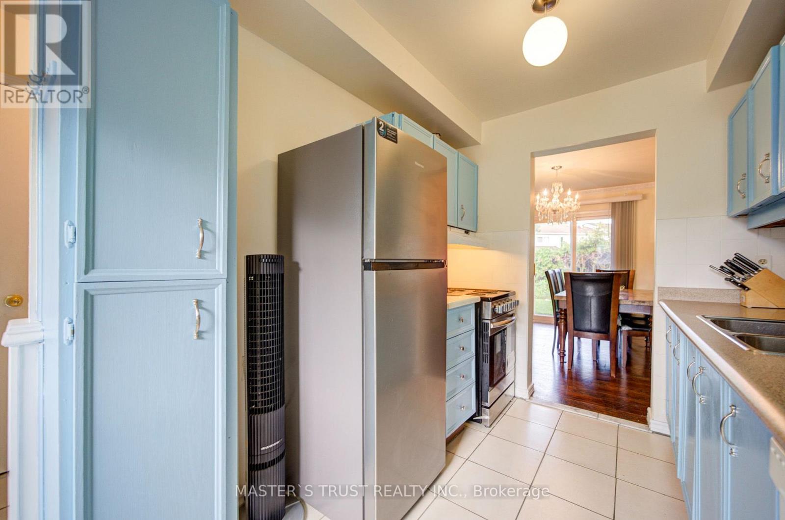 61 Wiggens Court, Toronto, Ontario  M1B 1K3 - Photo 16 - E13753494