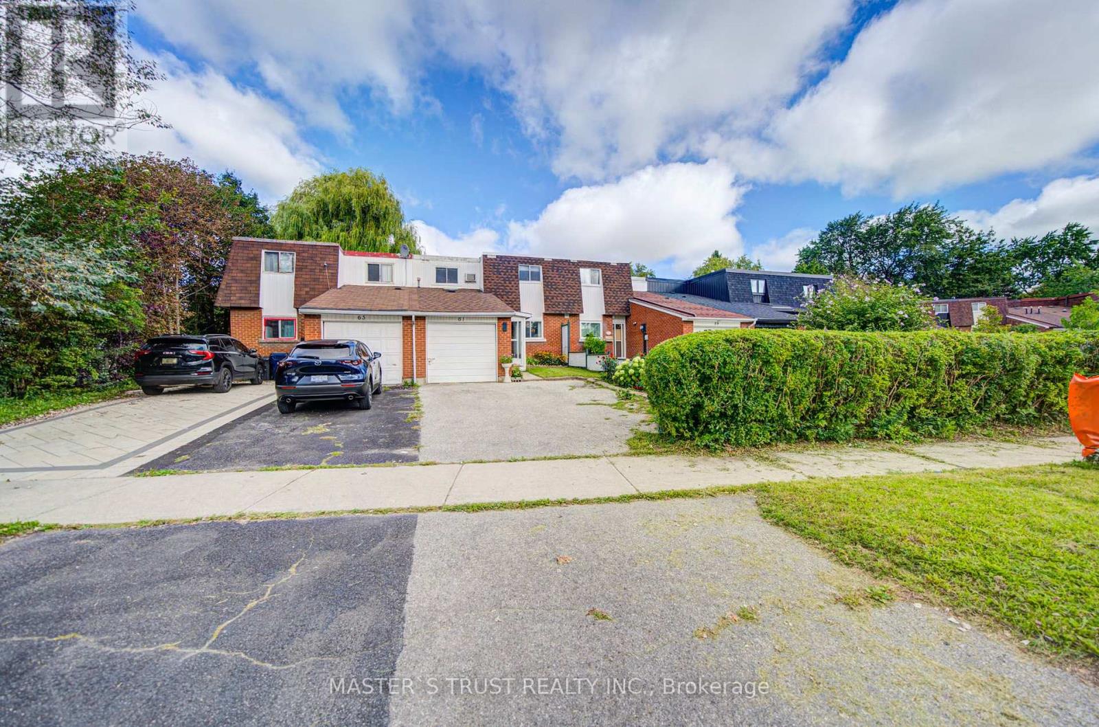 61 Wiggens Court, Toronto, Ontario  M1B 1K3 - Photo 2 - E13753494