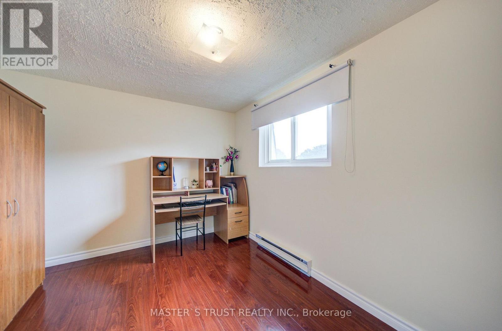 61 Wiggens Court, Toronto, Ontario  M1B 1K3 - Photo 33 - E13753494