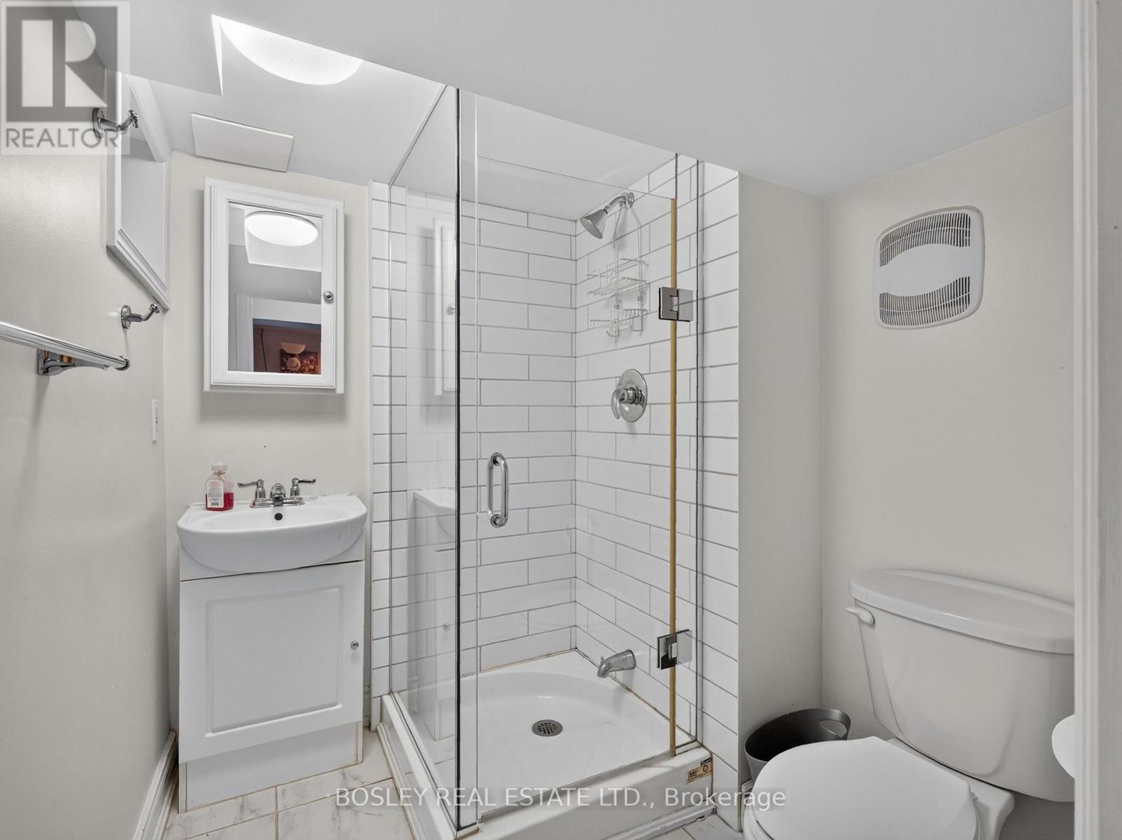 14 Coady Avenue, Toronto, Ontario  M4M 2Y8 - Photo 33 - E13753512