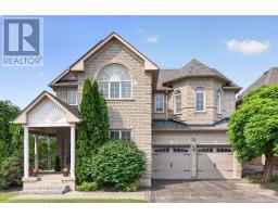 2 FOXFIELD CRESCENT, Vaughan, Ontario