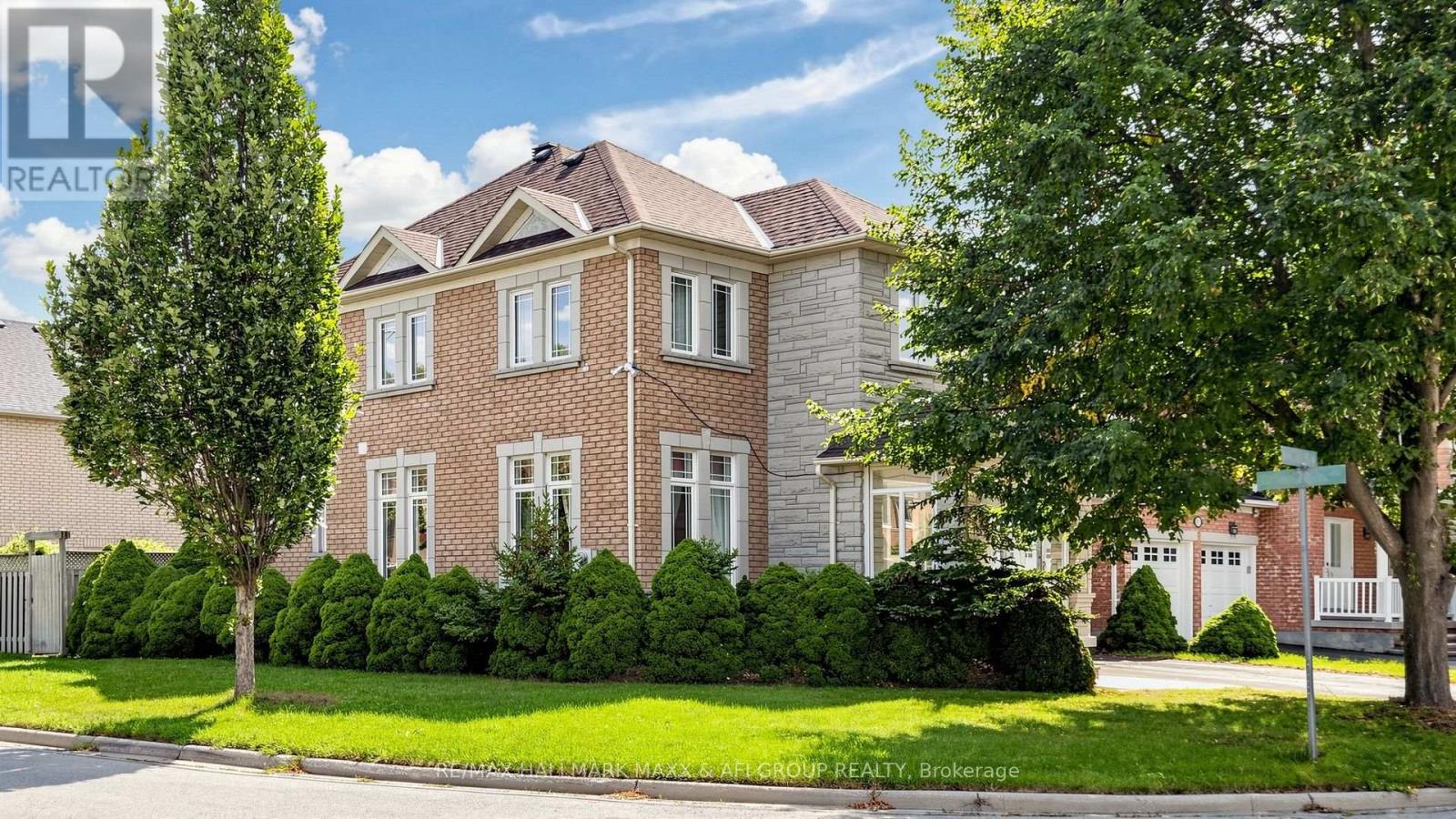 33 Amethyst Drive, Richmond Hill, Ontario  L4S 2J8 - Photo 2 - N13753014