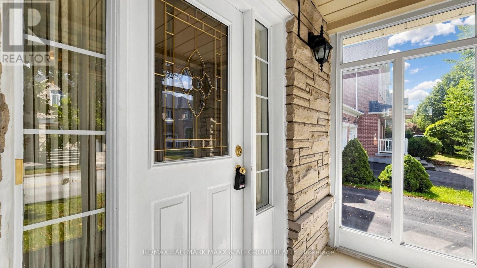 33 Amethyst Drive, Richmond Hill, Ontario  L4S 2J8 - Photo 3 - N13753014