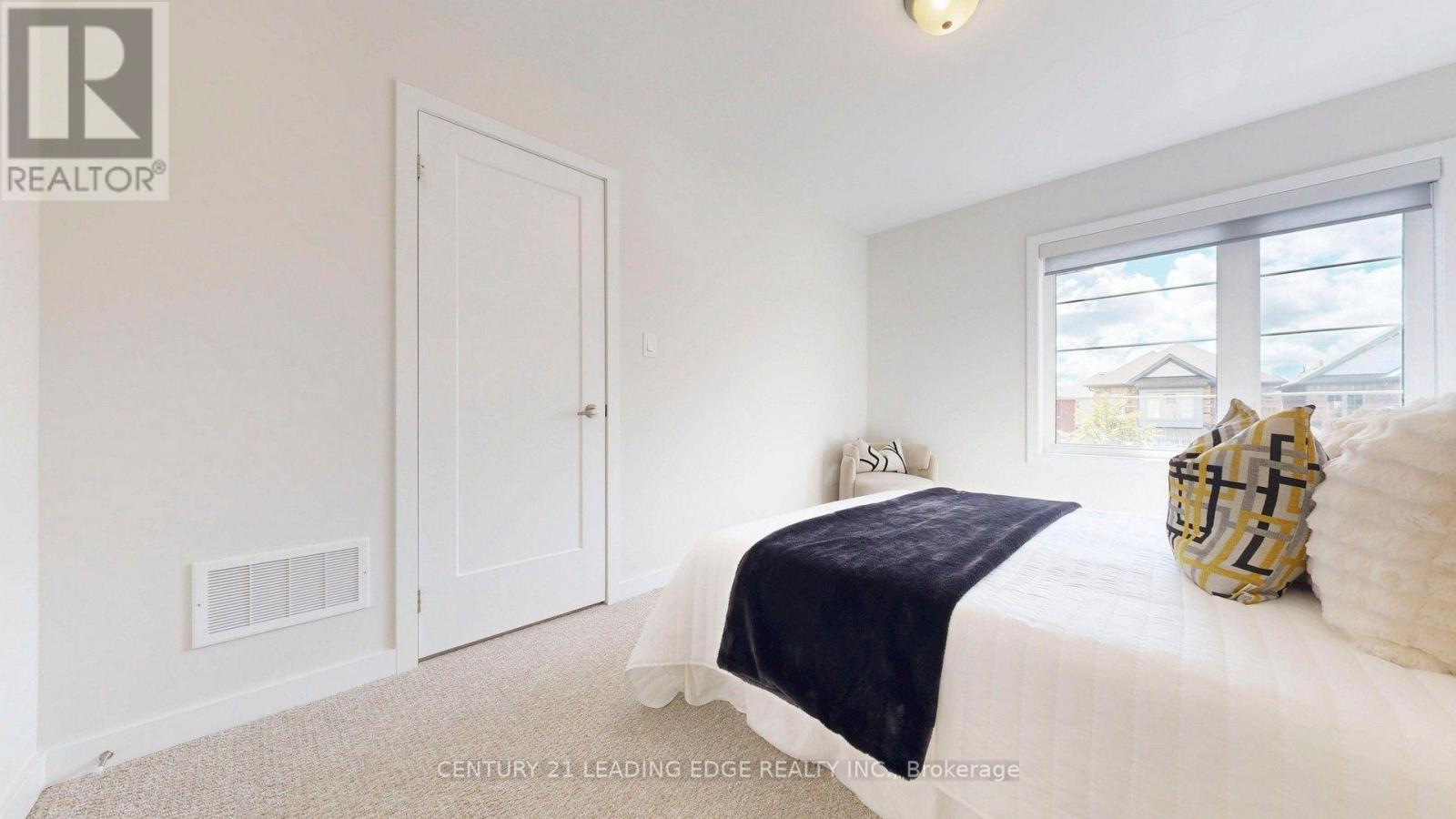 64 Mondial Crescent, East Gwillimbury, Ontario  L9N 0S2 - Photo 38 - N13753050