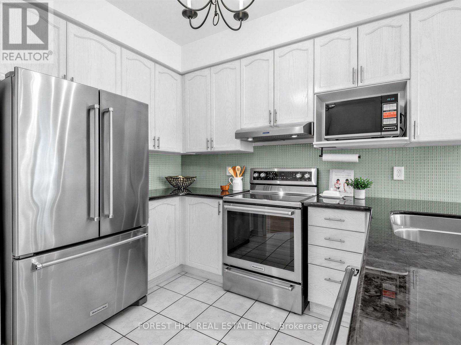 43 Pepperberry Road, Vaughan, Ontario  L4J 8W9 - Photo 14 - N13753286