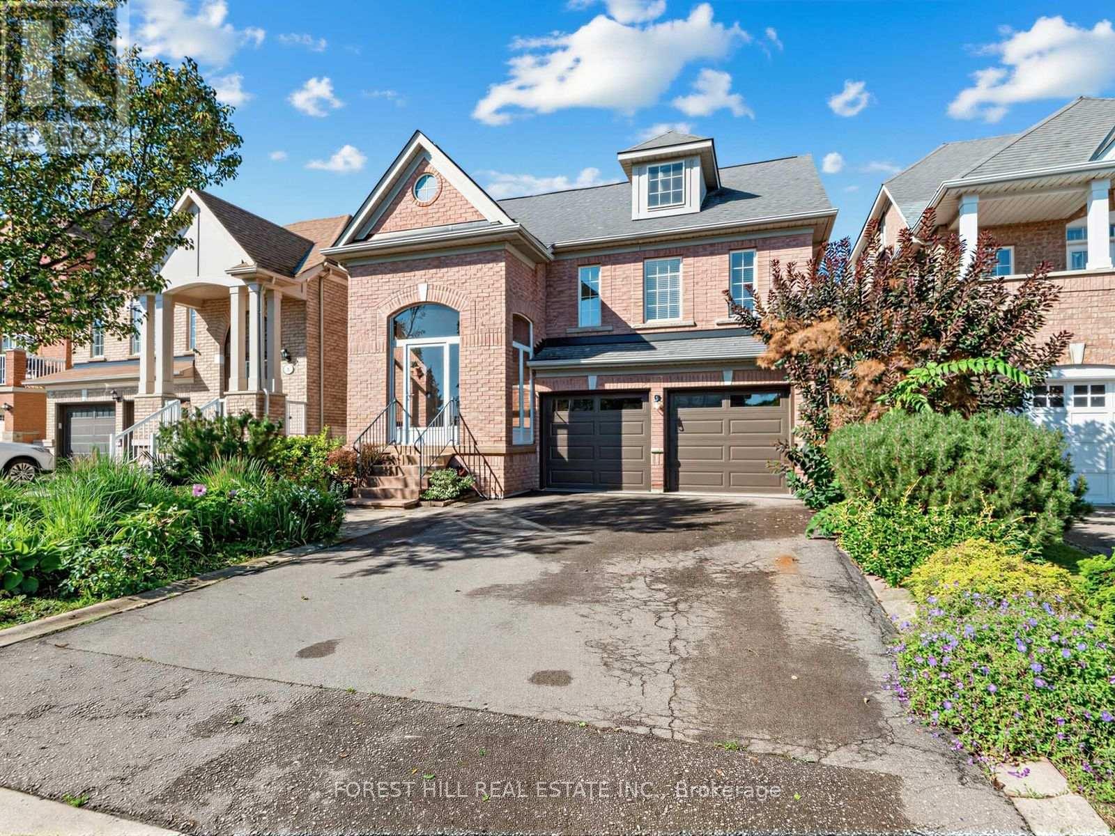 43 Pepperberry Road, Vaughan, Ontario  L4J 8W9 - Photo 2 - N13753286
