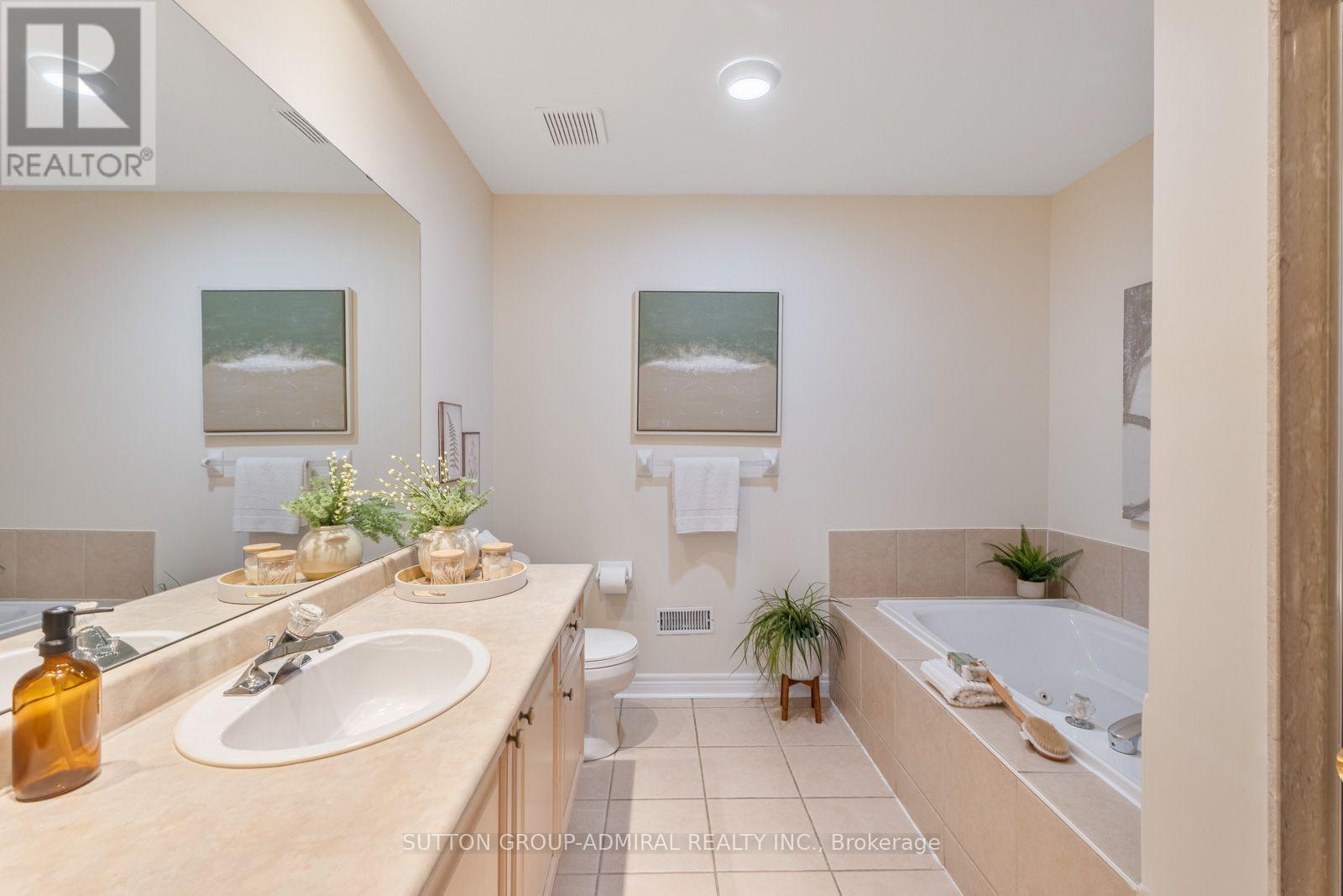 37 Kingsbridge Circle, Vaughan, Ontario  L4J 8N8 - Photo 20 - N13753354