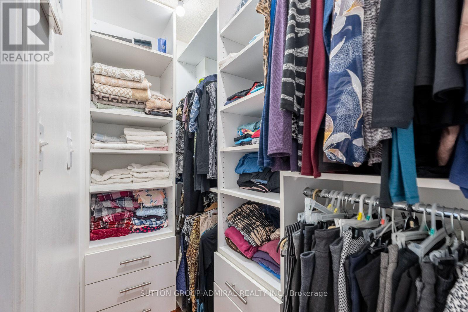 37 Kingsbridge Circle, Vaughan, Ontario  L4J 8N8 - Photo 22 - N13753354