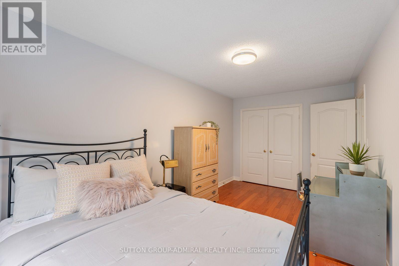 37 Kingsbridge Circle, Vaughan, Ontario  L4J 8N8 - Photo 26 - N13753354