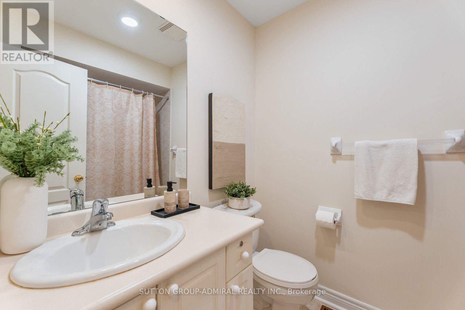37 Kingsbridge Circle, Vaughan, Ontario  L4J 8N8 - Photo 29 - N13753354