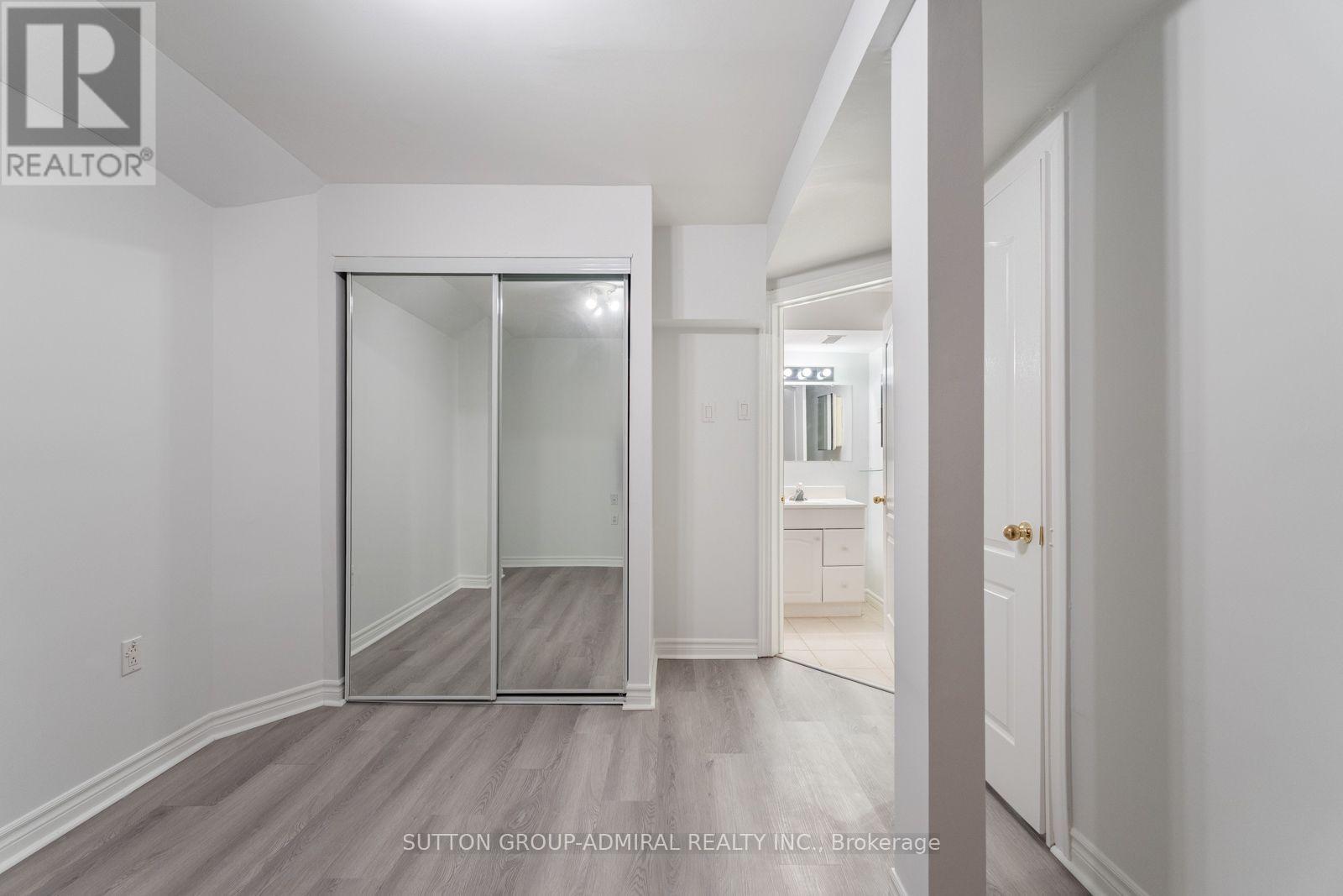 37 Kingsbridge Circle, Vaughan, Ontario  L4J 8N8 - Photo 34 - N13753354