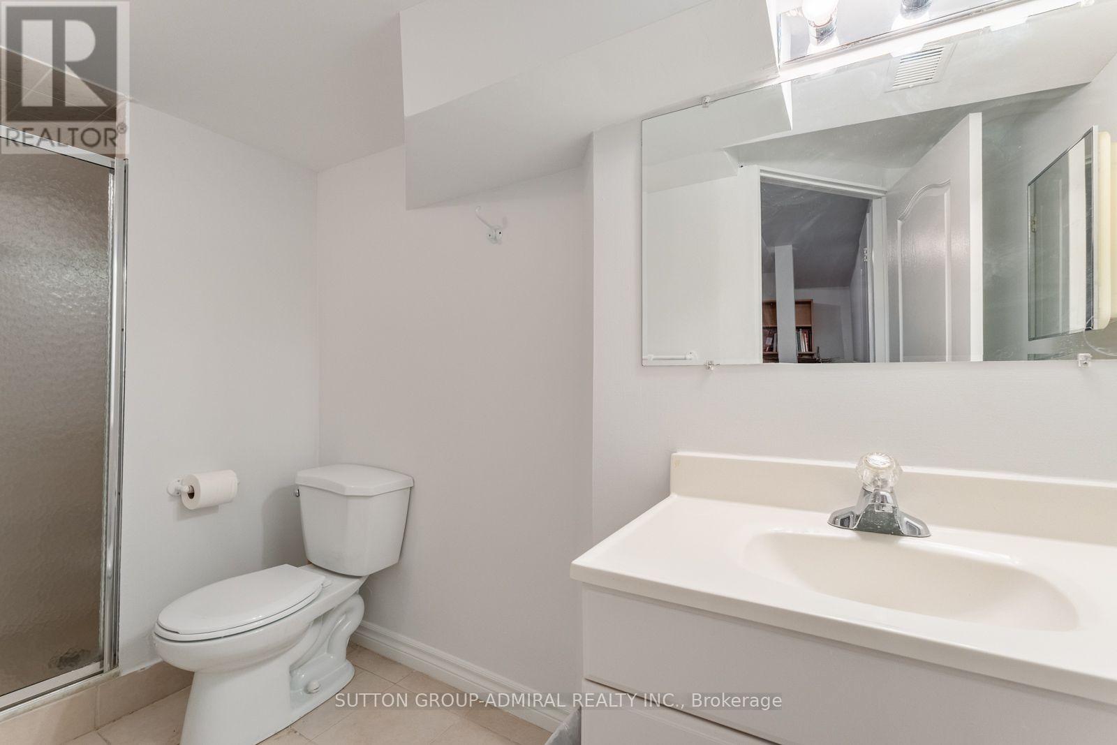 37 Kingsbridge Circle, Vaughan, Ontario  L4J 8N8 - Photo 35 - N13753354