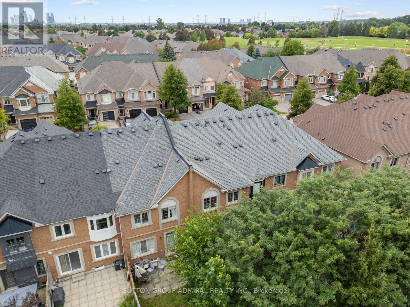 37 Kingsbridge Circle, Vaughan, Ontario  L4J 8N8 - Photo 43 - N13753354