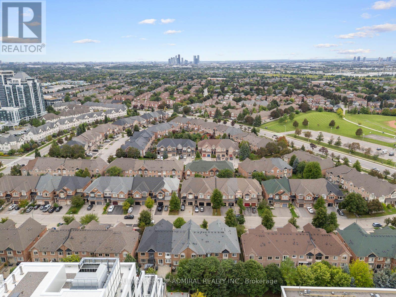 37 Kingsbridge Circle, Vaughan, Ontario  L4J 8N8 - Photo 48 - N13753354