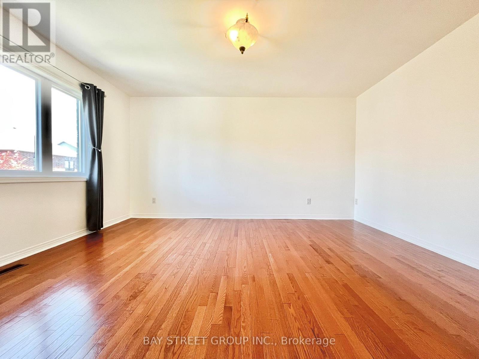 26 Whitford Road, Markham, Ontario  L6C 2J2 - Photo 19 - N13753372