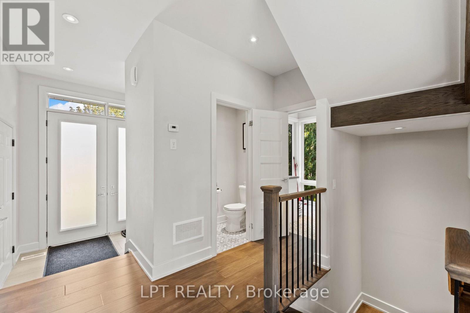 36 Blue Jay Boulevard, Georgina, Ontario  L0E 1N0 - Photo 14 - N13753404