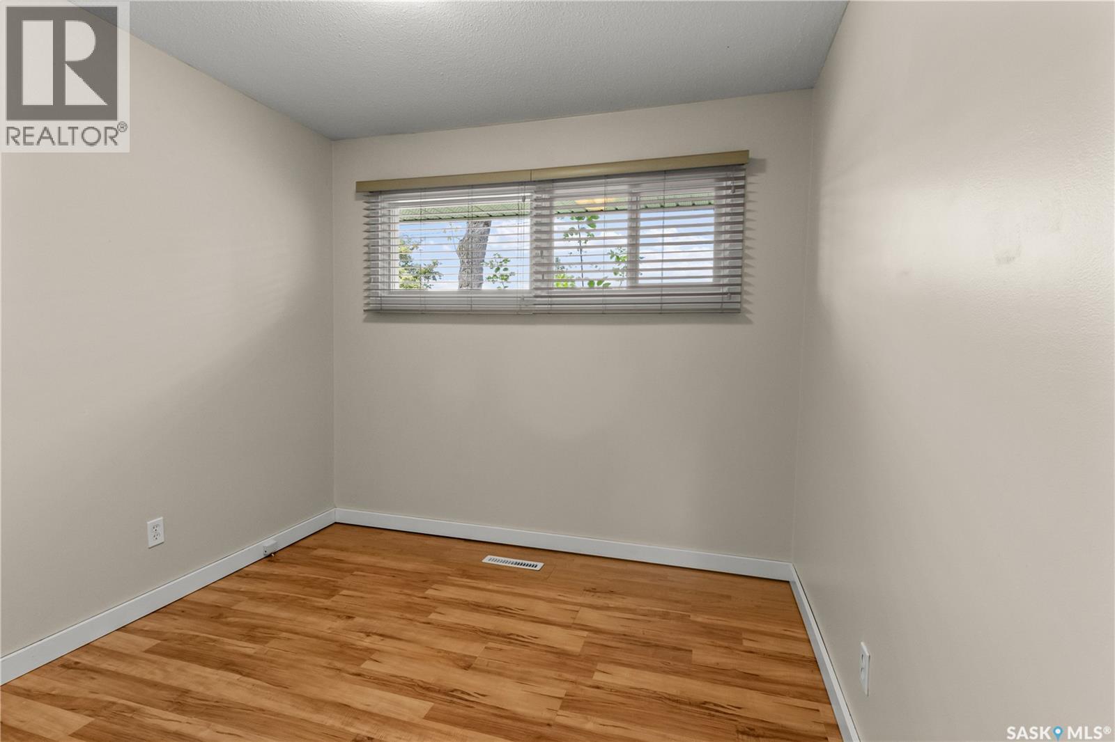 324 Y Avenue N, Saskatoon, Saskatchewan  S7L 3K9 - Photo 21 - SK047744