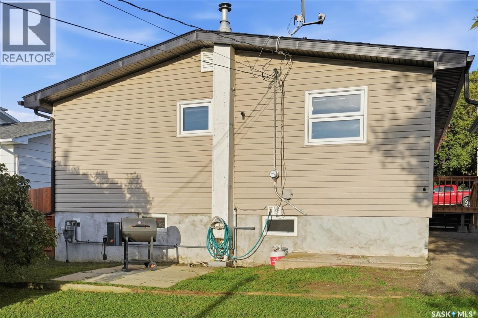212 3rd Street W, Delisle, Saskatchewan  S0L 0P0 - Photo 30 - SK047724