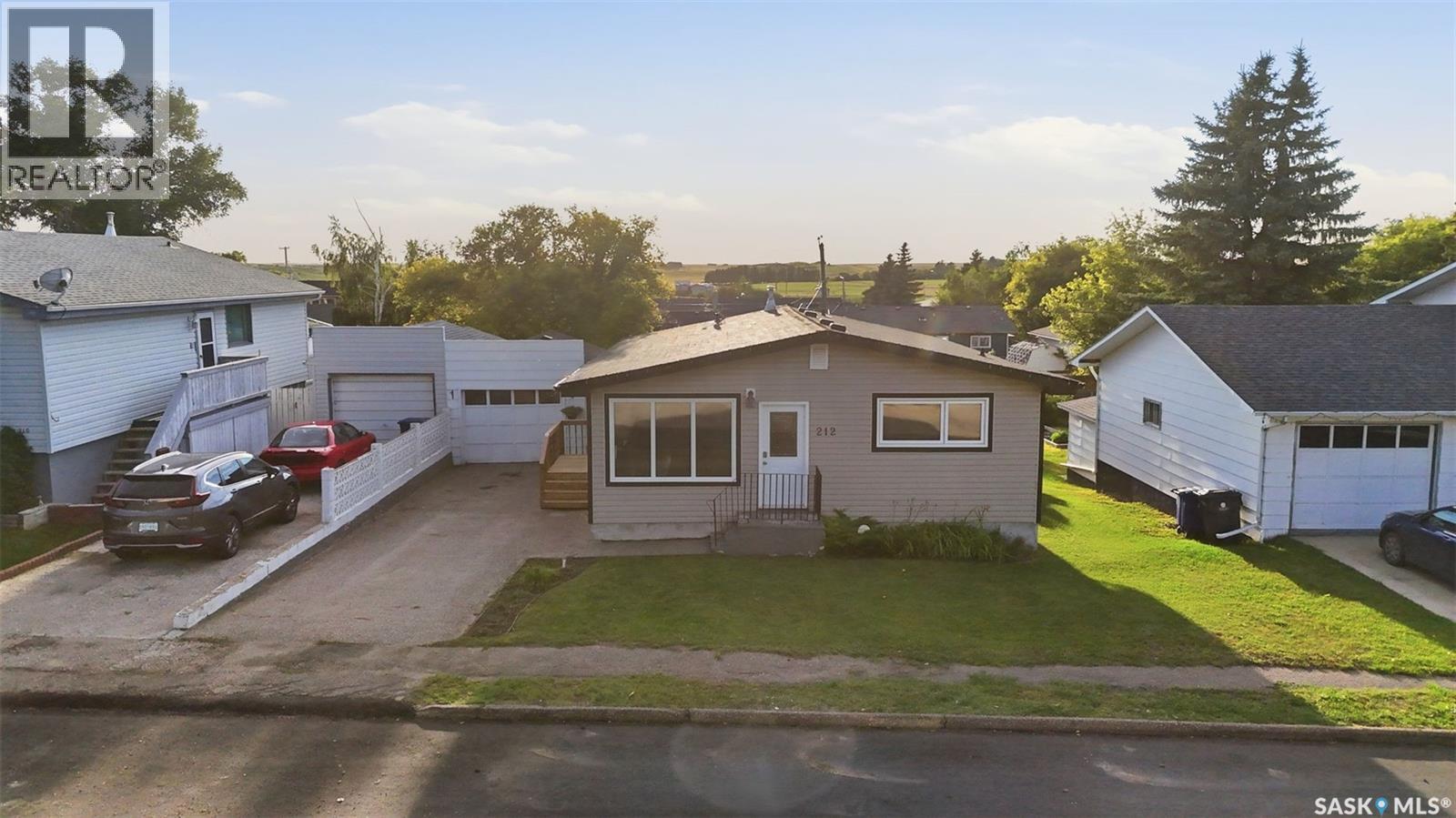 212 3rd Street W, Delisle, Saskatchewan  S0L 0P0 - Photo 35 - SK047724