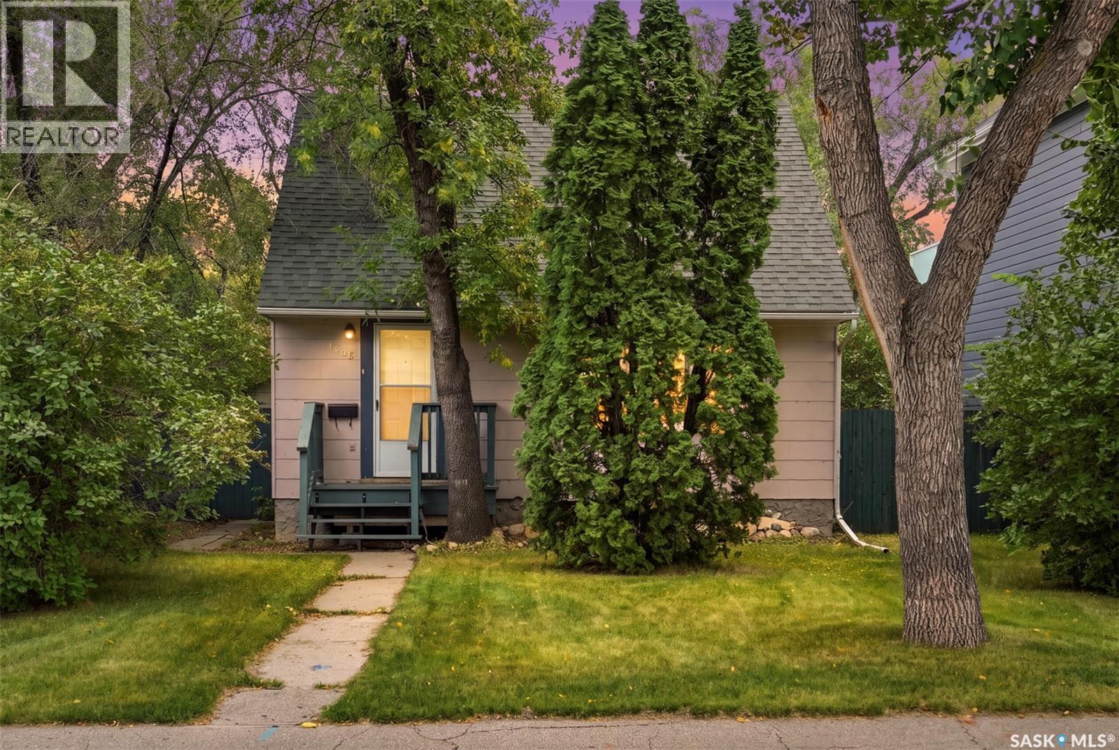 1105 Oxford STREET, saskatoon, Saskatchewan