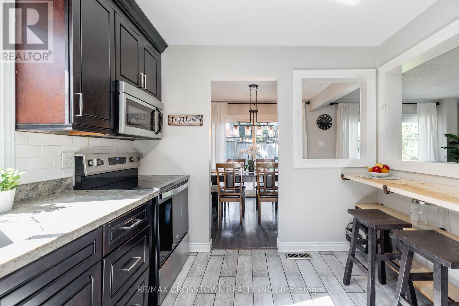 63 Oakridge Drive, Barrie, Ontario  L4N 5N6 - Photo 14 - S13753146