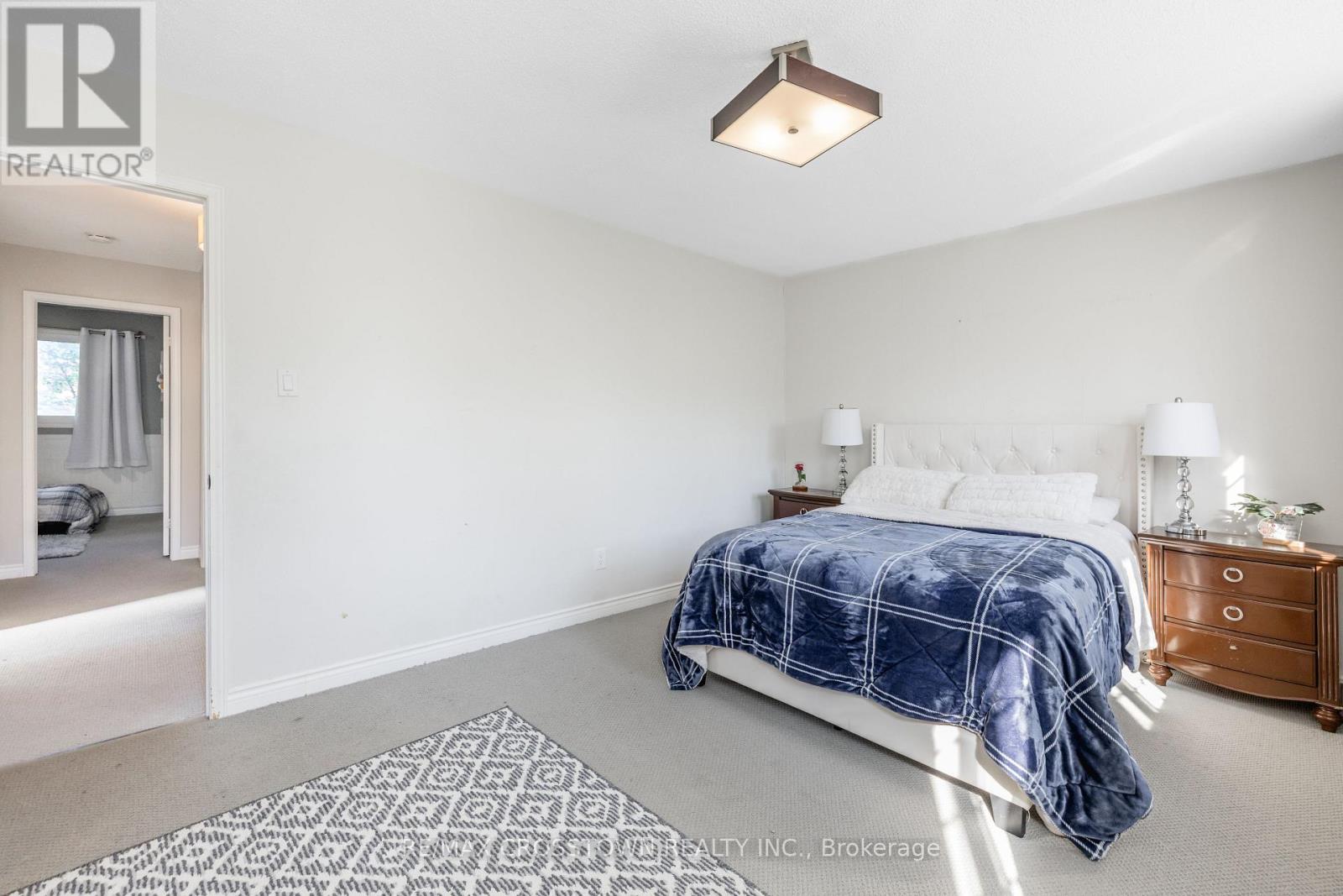 63 Oakridge Drive, Barrie, Ontario  L4N 5N6 - Photo 23 - S13753146