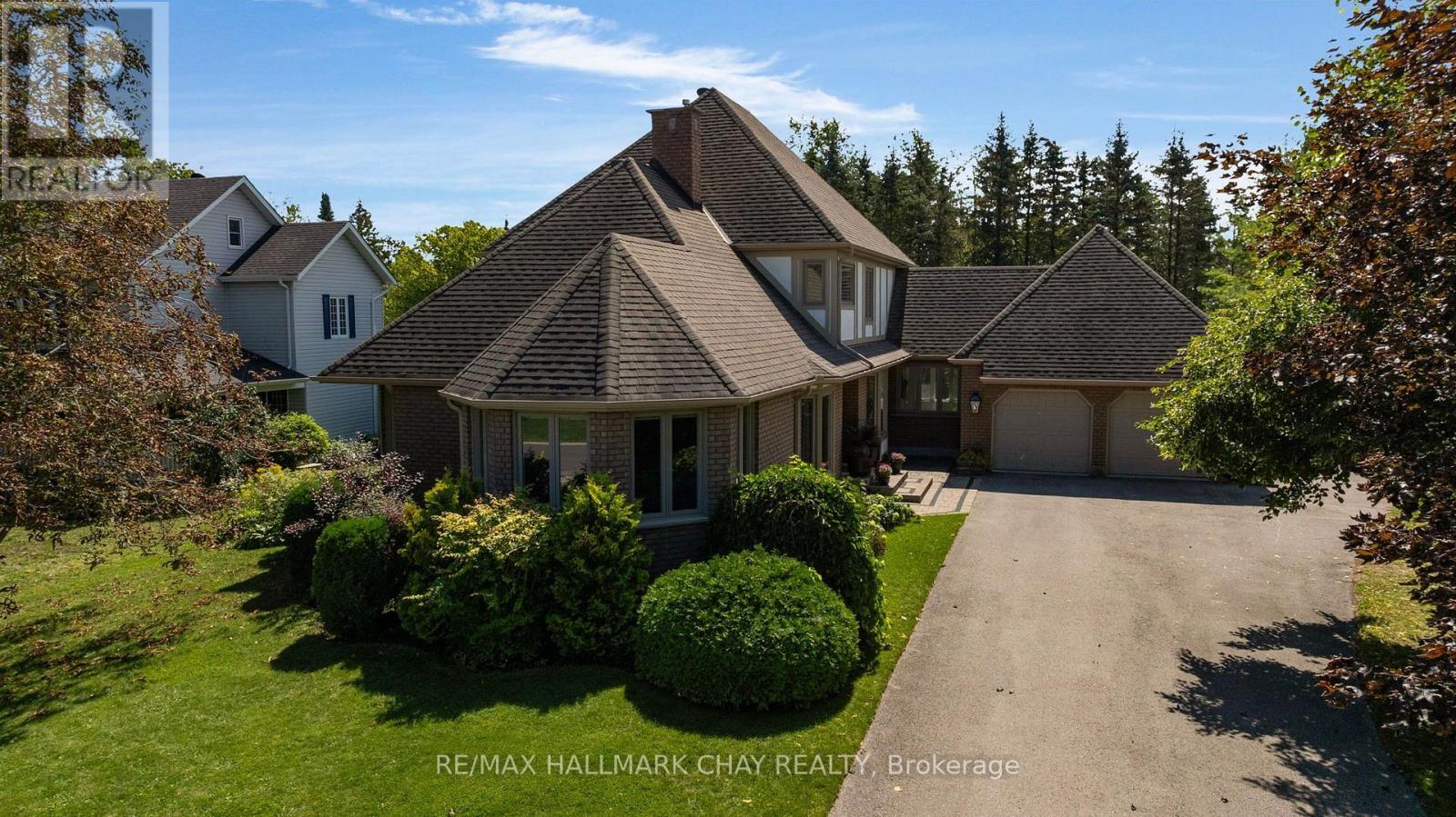 9 HOWARD DRIVE, Oro-Medonte, Ontario