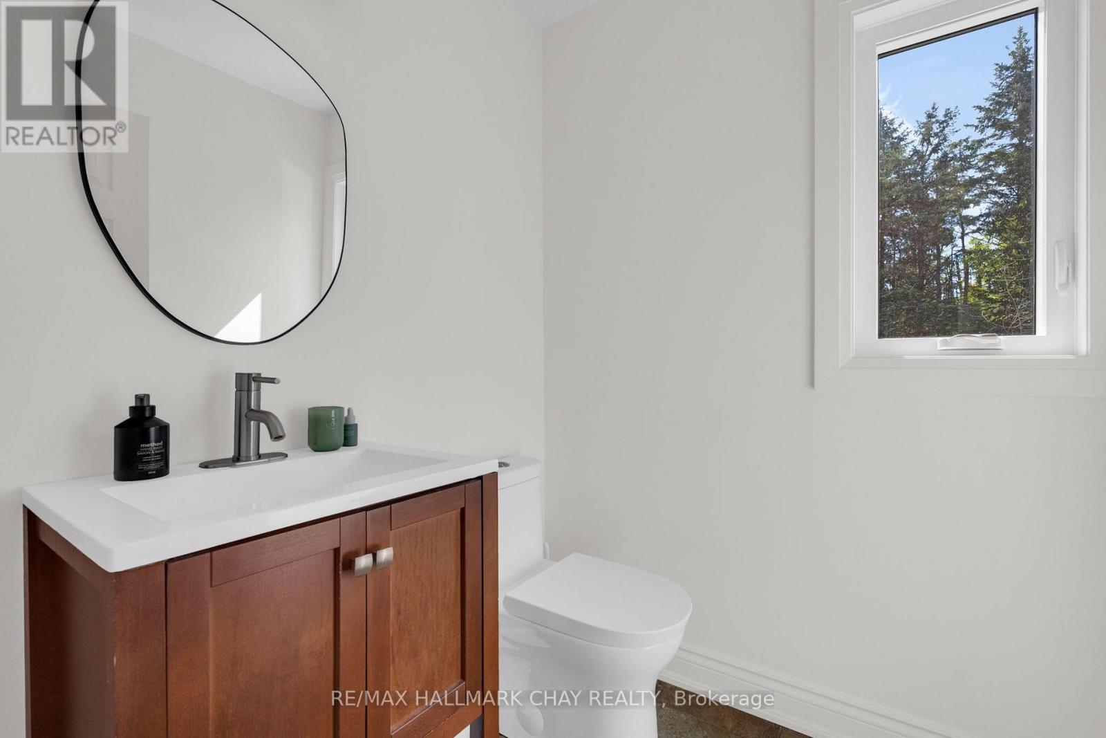 9 Howard Drive, Oro-Medonte, Ontario  L0L 2E0 - Photo 21 - S13753336