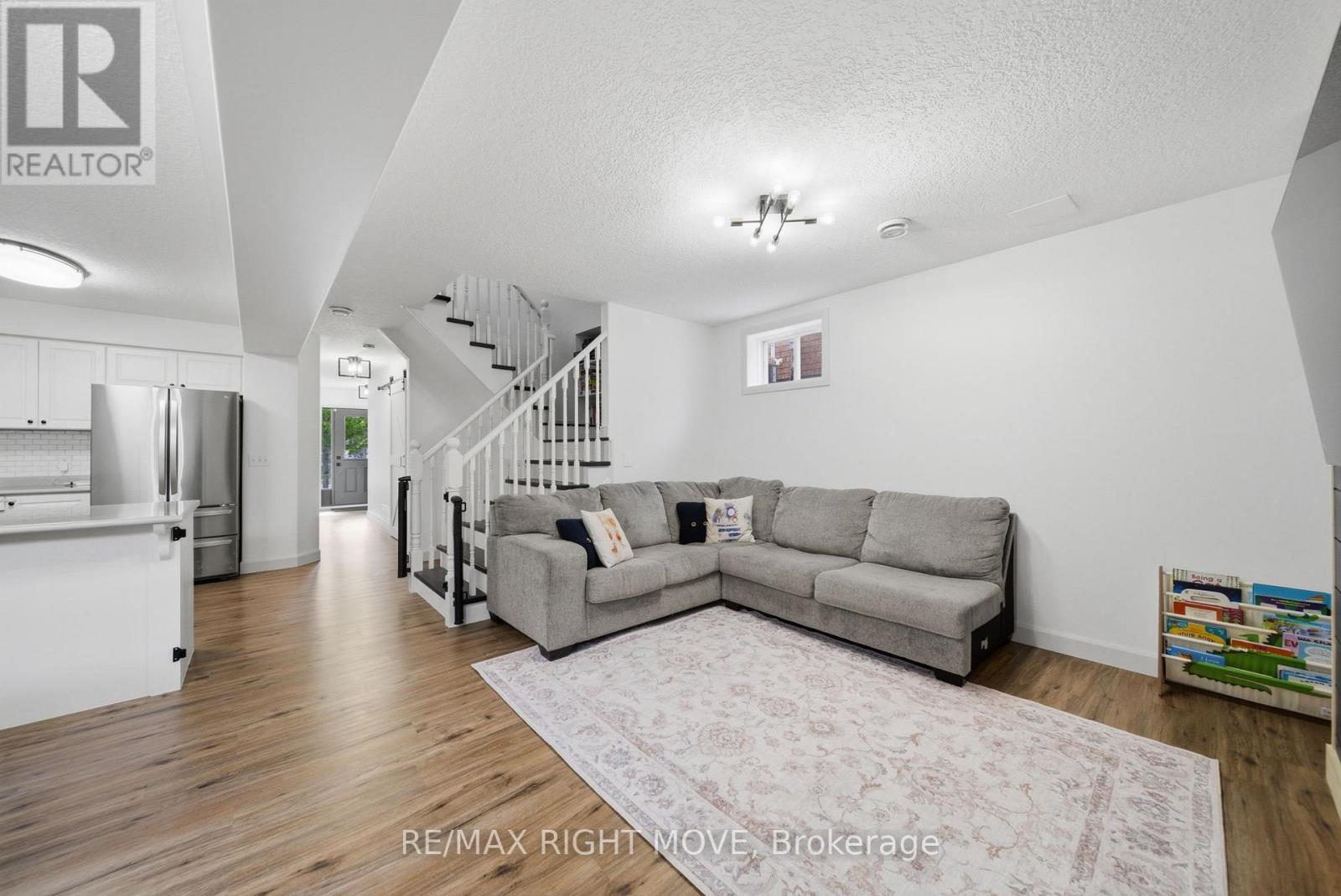 90 Pearl Drive, Orillia, Ontario  L3V 0A6 - Photo 21 - S13753364
