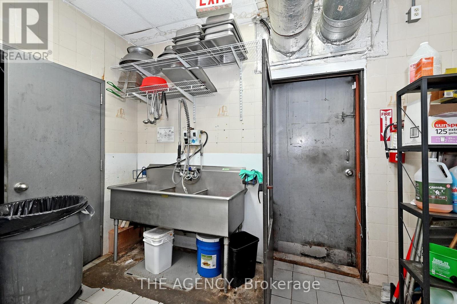 B-1 - 1540 Dundas Street E, Whitby, Ontario  L1N 2K7 - Photo 27 - E13610084