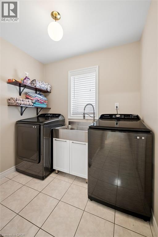 44 Tami Court, Kitchener, Ontario  N2B 3V2 - Photo 21 - 40860166