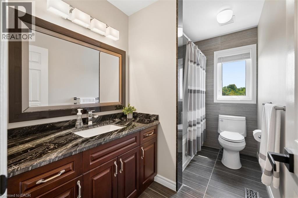 44 Tami Court, Kitchener, Ontario  N2B 3V2 - Photo 30 - 40860166
