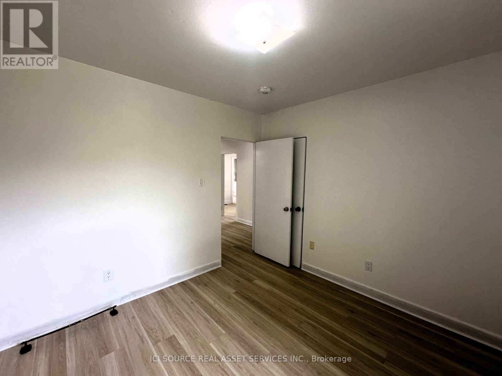 Main Fl - 36 Hinton Road, Toronto, Ontario  M9W 2V5 - Photo 11 - W13753024