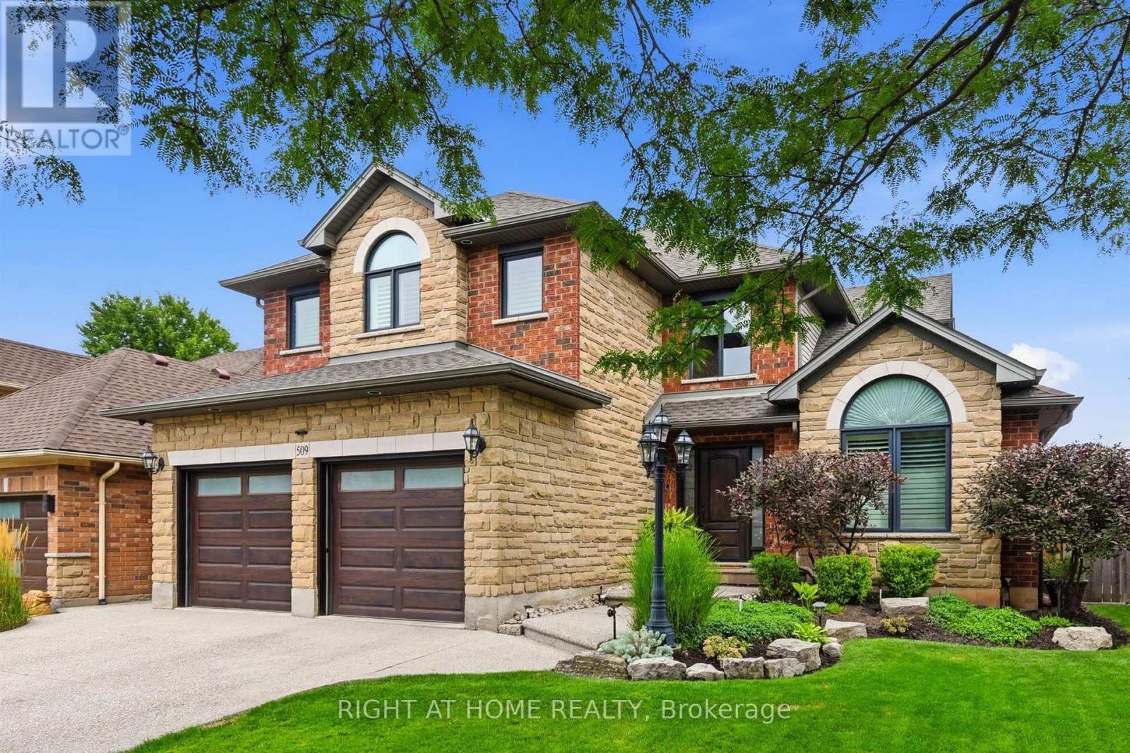 509 LARKSPUR LANE, Burlington, Ontario