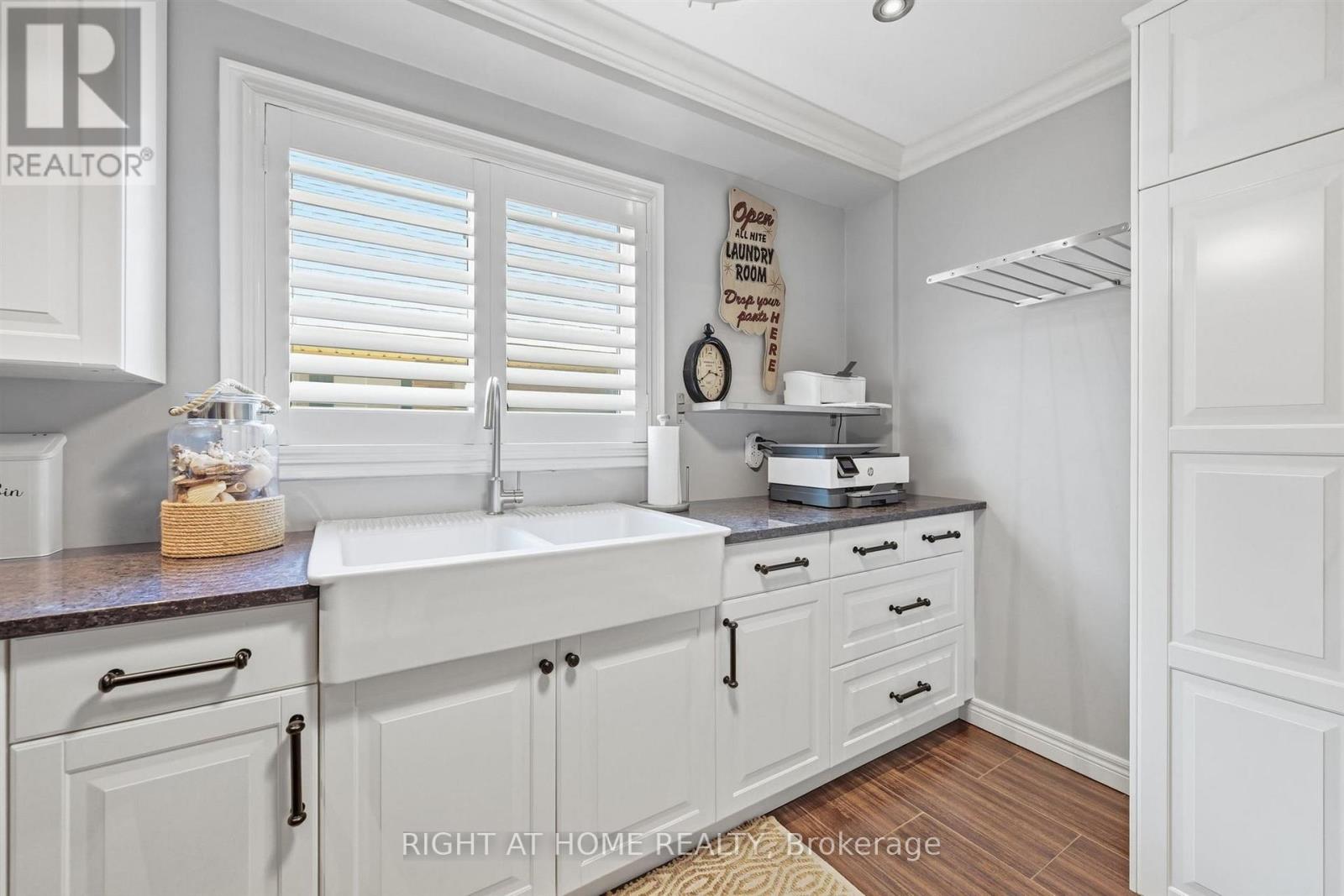 509 Larkspur Lane, Burlington, Ontario  L7T 4L8 - Photo 24 - W13753076