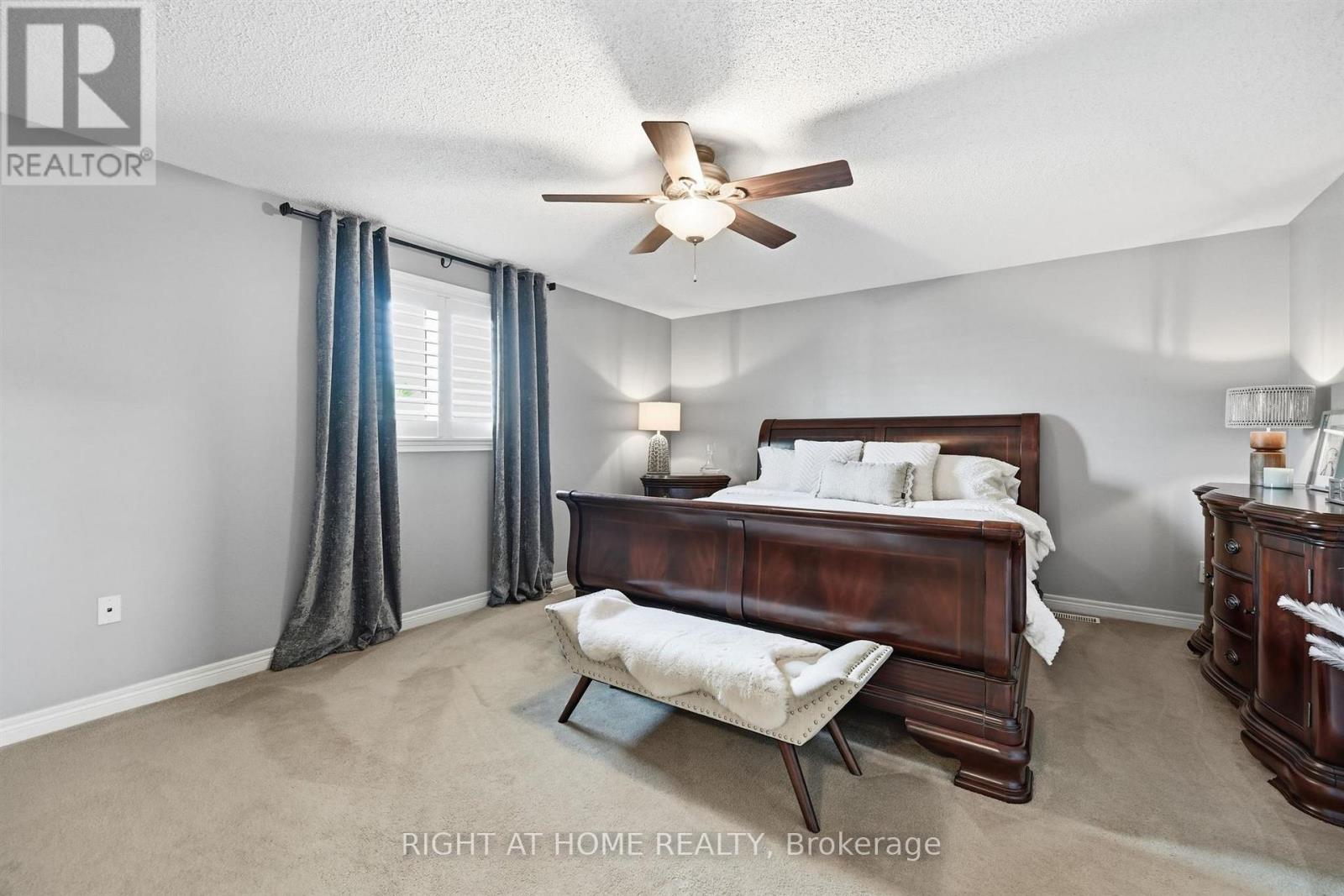 509 Larkspur Lane, Burlington, Ontario  L7T 4L8 - Photo 26 - W13753076