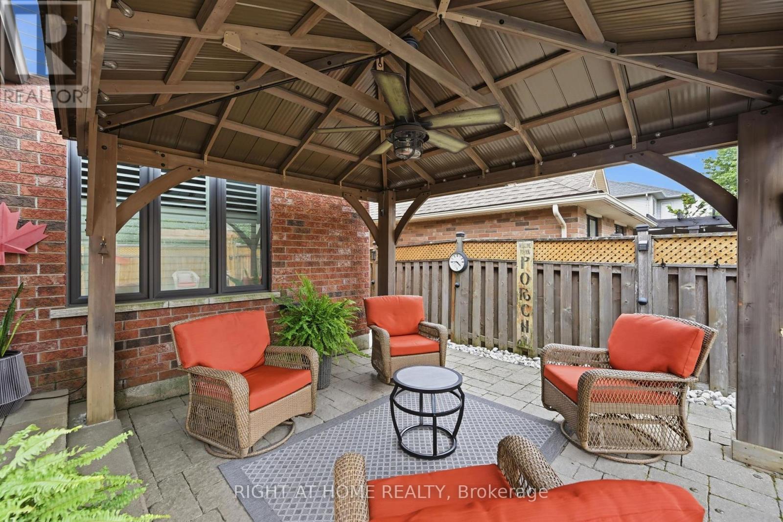 509 Larkspur Lane, Burlington, Ontario  L7T 4L8 - Photo 43 - W13753076