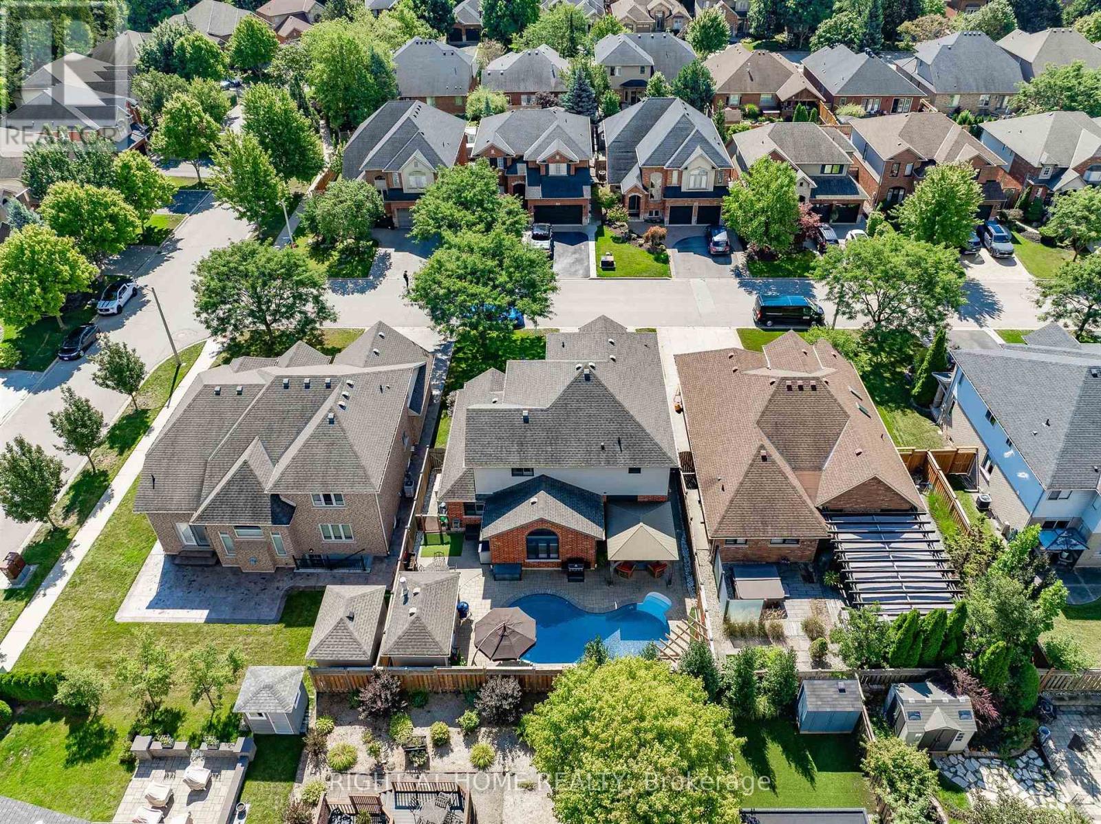 509 Larkspur Lane, Burlington, Ontario  L7T 4L8 - Photo 45 - W13753076