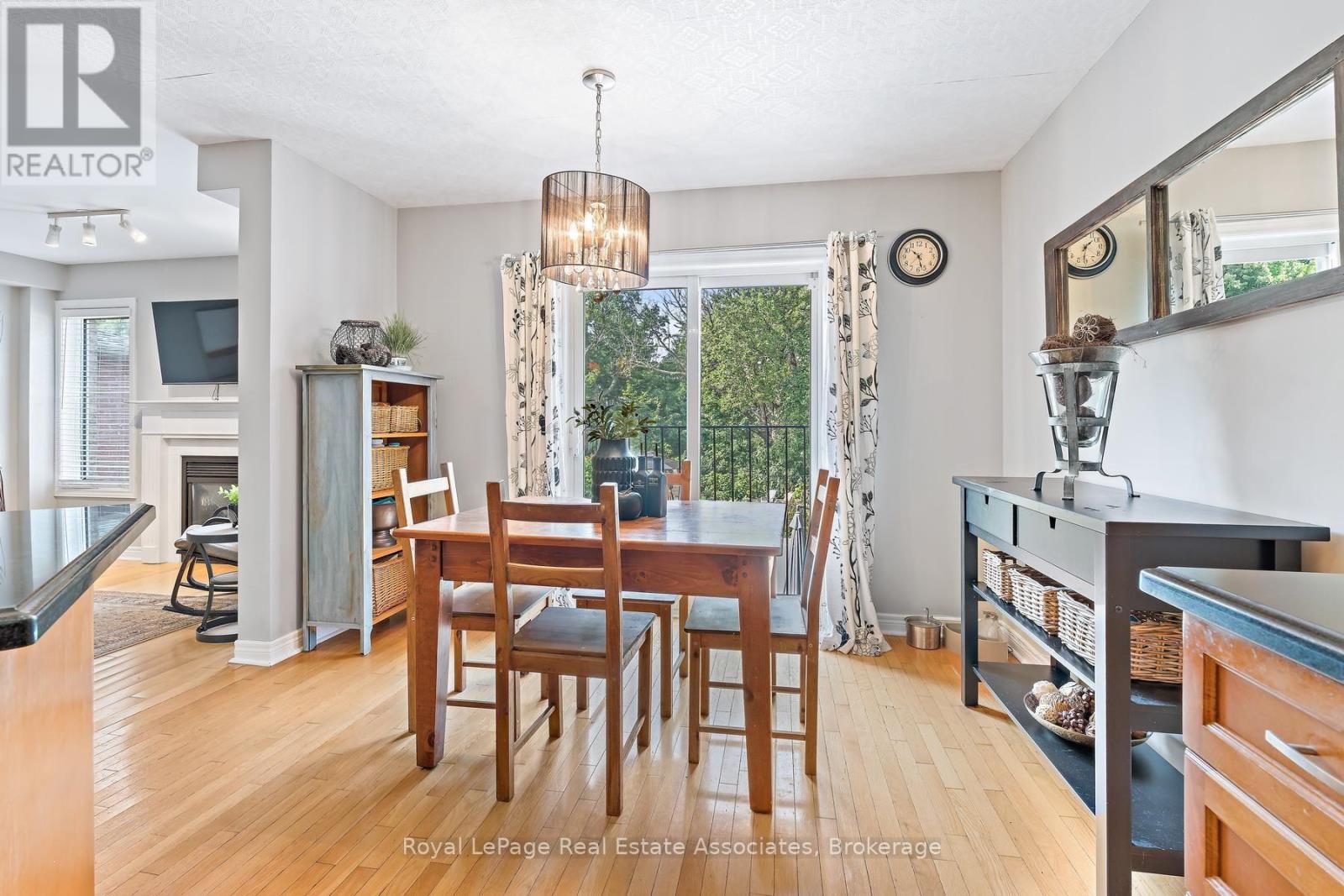 1069 Knotty Pine Grove, Mississauga, Ontario  L5W 1J6 - Photo 14 - W13753126