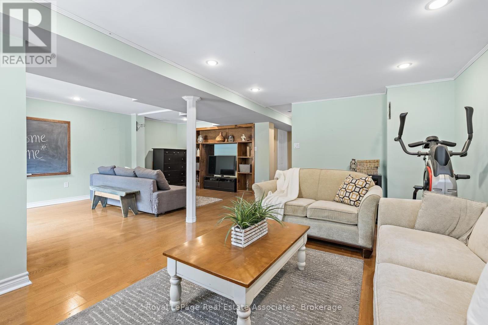 1069 Knotty Pine Grove, Mississauga, Ontario  L5W 1J6 - Photo 29 - W13753126